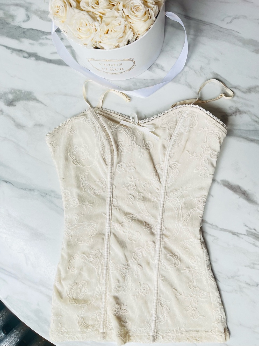 Vintage Y2K Candie's Ivory Lace Camisole Tank with Bow Corset-style Sz S